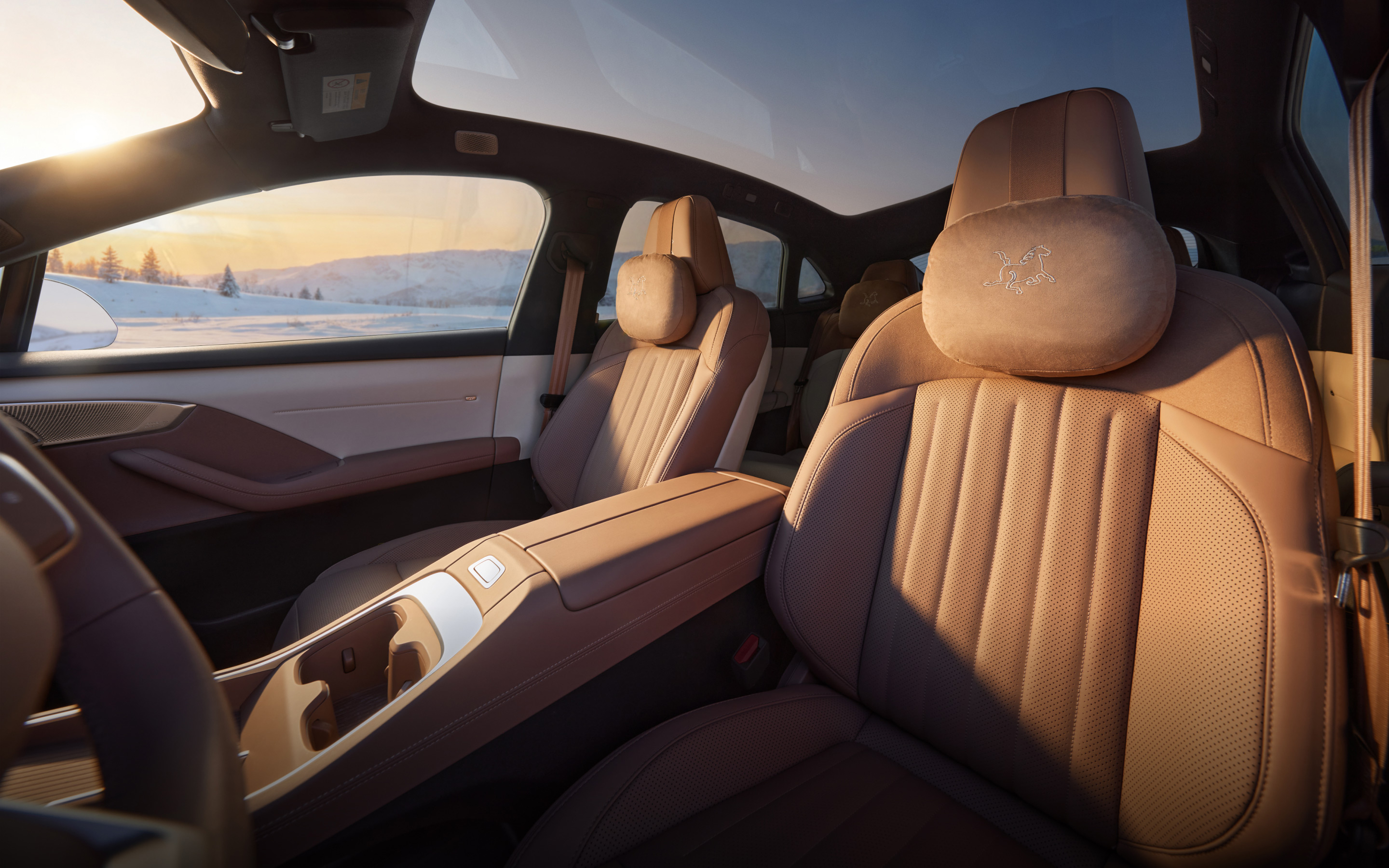 马到成功主题豪华内饰 马到成功主题豪华内饰